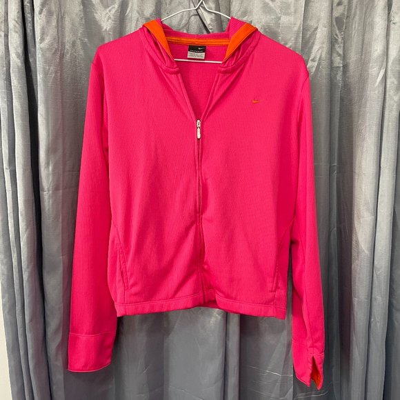 Nike Sweaters - NIKE Sphere Dry Lightweight Sport Hoodie - Great for Jogging, Tennis, etc - Sz M